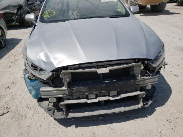 Photo 9 from auction – 2016 FORD FUSION S with VIN 3FA6P0G74GR172458