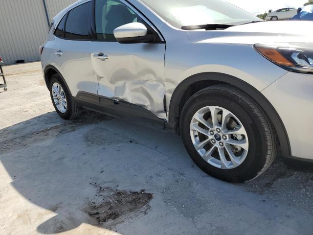 Photo 9 from auction – 2020 FORD ESCAPE SE with VIN 1FMCU0G69LUA67264