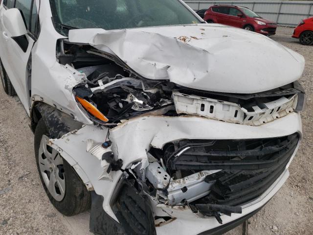 Photo 9 from auction – 2017 CHEVROLET TRAX LS with VIN 3GNCJKSB0HL286975