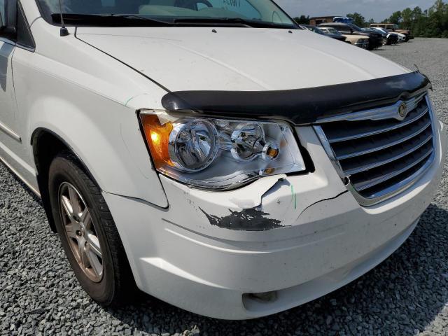 Photo 9 from auction – 2008 CHRYSLER TOWN & COU with VIN 2A8HR54P88R652503