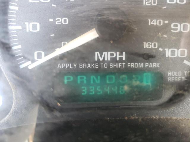 Photo 8 from auction – 2002 CHEVROLET SILVERADO with VIN 1GCHK23U82F118207