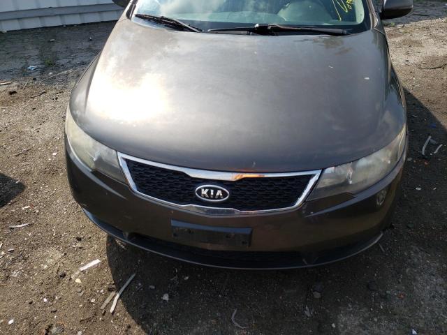 Photo 9 from auction – 2011 KIA FORTE EX with VIN KNAFU4A22B5415247