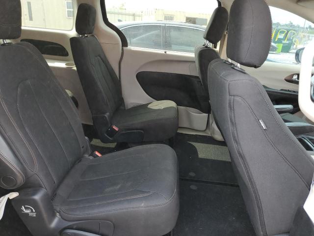 Photo 6 from auction – 2019 CHRYSLER PACIFICA T with VIN 2C4RC1FG5KR681239