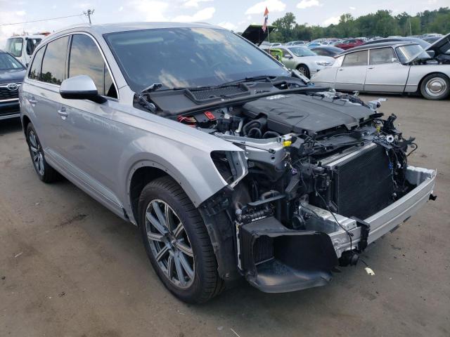 AUDI Q7 PRESTIG 2017 with VIN WA1VAAF74HD050279 - Photo from auction