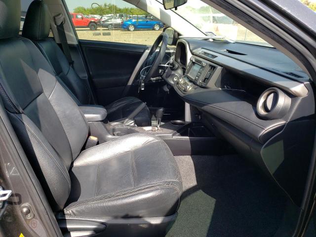 Photo 5 from auction – 2015 TOYOTA RAV4 XLE with VIN JTMWFREVXFD067434