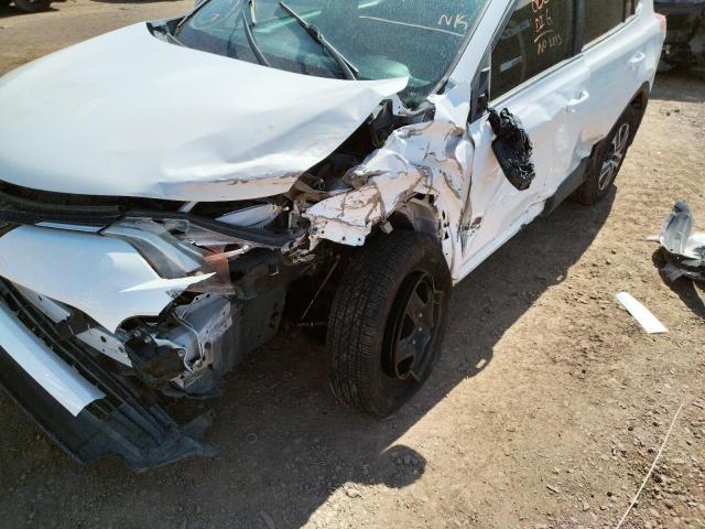 Photo 9 from auction – 2017 TOYOTA RAV4 LE with VIN 2T3BFREV8HW572778
