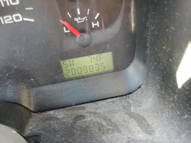 Photo 8 from auction – 2004 FORD F150 with VIN 1FTRX12W84NA75130