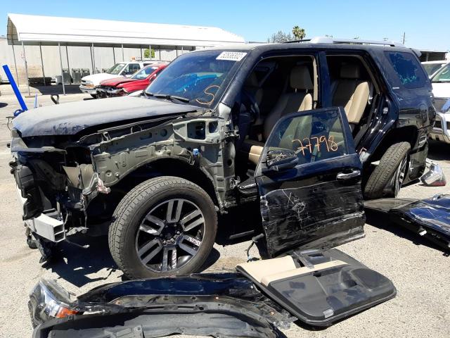 Photo 9 from auction – 2018 TOYOTA 4RUNNER SR with VIN JTEBU5JR2J5592783