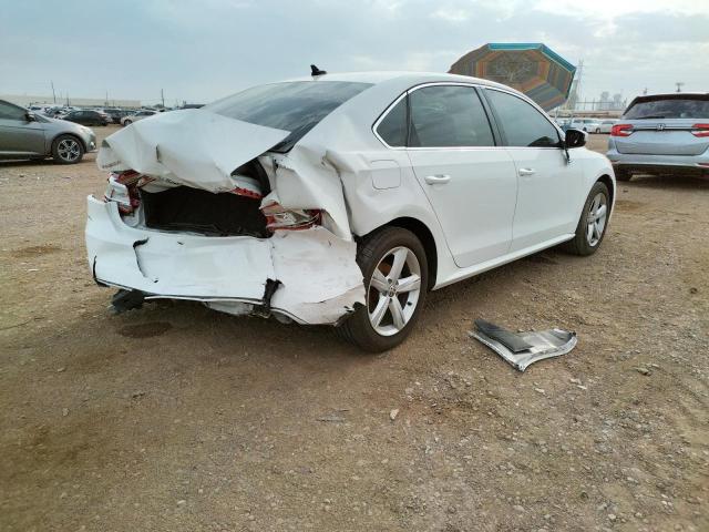 Photo 9 from auction – 2015 VOLKSWAGEN PASSAT SE with VIN 1VWBT7A3XFC023596
