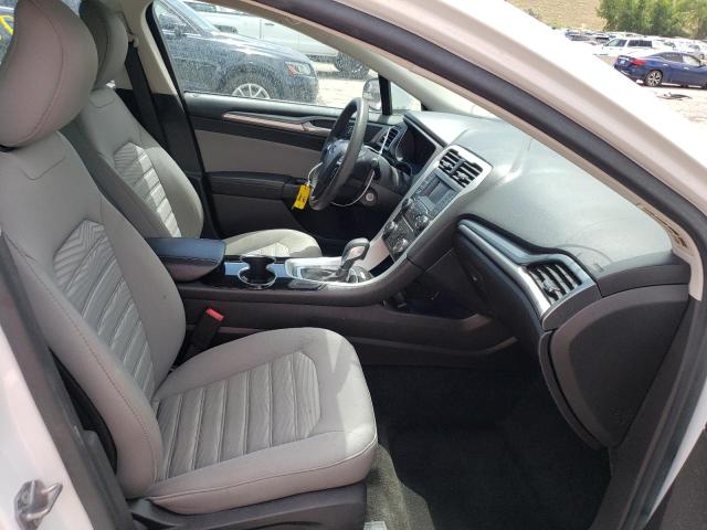 Photo 5 from auction – 2016 FORD FUSION S with VIN 3FA6P0G75GR155619