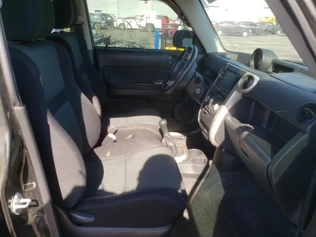 Photo 5 from auction – 2006 SCION XB with VIN JTLKT334464121569