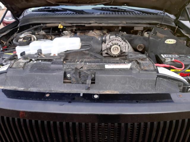 Photo 7 from auction – 2000 FORD EXCURSION with VIN 1FMSU43F5YED63991