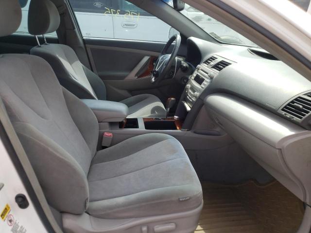Photo 5 from auction – 2010 TOYOTA CAMRY BASE with VIN 4T4BF3EK8AR010158