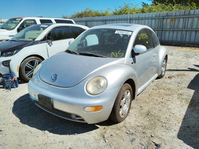 Photo 2 from auction – 2000 VOLKSWAGEN NEW BEETLE with VIN 3VWCC21C1YM465899