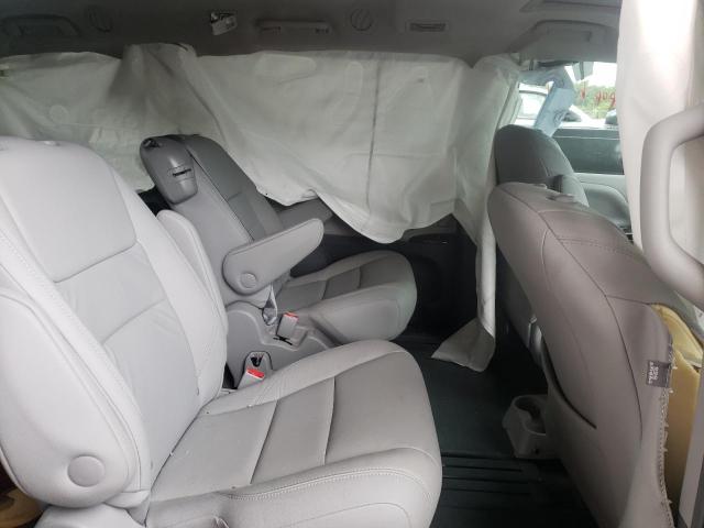 Photo 6 from auction – 2017 TOYOTA SIENNA XLE with VIN 5TDYZ3DC9HS868408