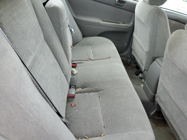 Photo 6 from auction – 2002 TOYOTA CAMRY LE with VIN 4T1BE32K82U582754