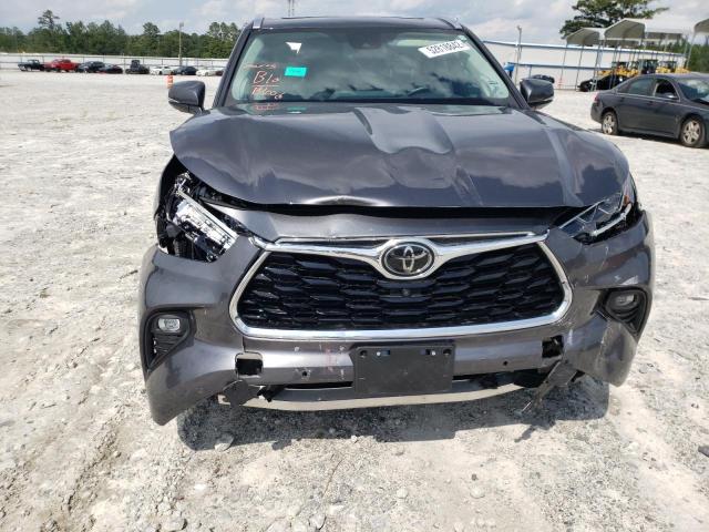 Photo 9 from auction – 2021 TOYOTA HIGHLANDER with VIN 5TDDZRBH1MS085805