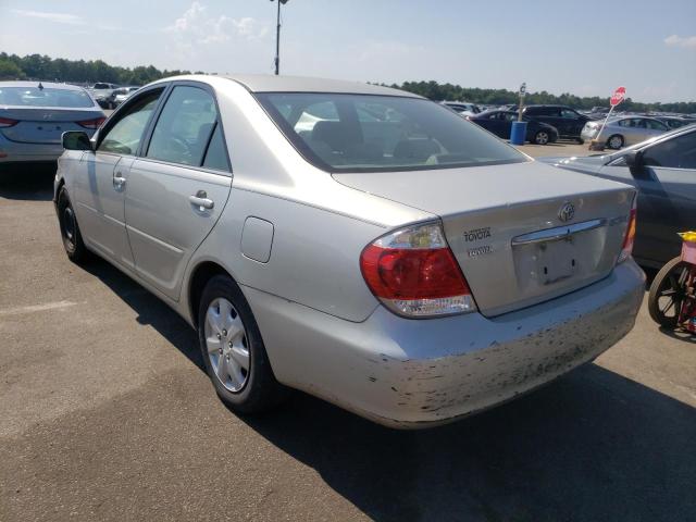Photo 3 from auction – 2005 TOYOTA CAMRY with VIN 4T1BE32K55U004891