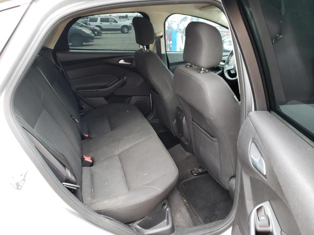 Photo 6 from auction – 2015 FORD FOCUS SE with VIN 1FADP3F28FL206414