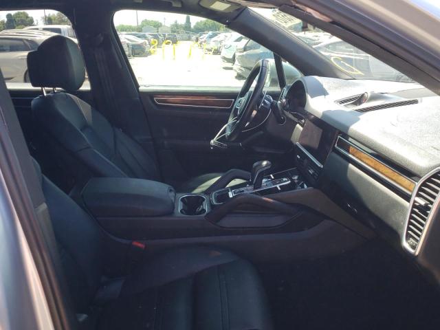 Photo 5 from auction – 2020 PORSCHE CAYENNE with VIN WP1AA2AY8LDA04343