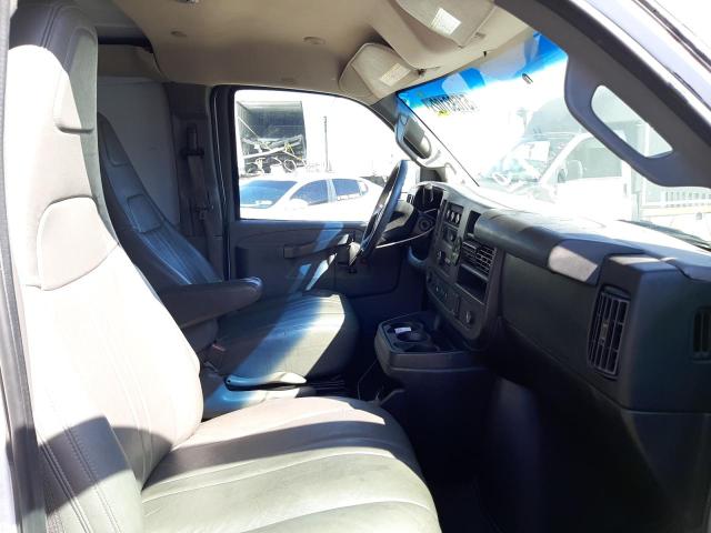 Photo 5 from auction – 2018 CHEVROLET EXPRESS G2 with VIN 1GCWGBFPXJ1242120