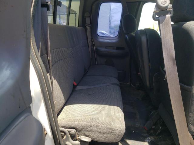 Photo 6 from auction – 2000 FORD F150 with VIN 1FTRX17L8YKA78051
