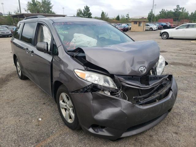 Photo 1 from auction – 2015 TOYOTA SIENNA LE with VIN 5TDKK3DC2FS658286