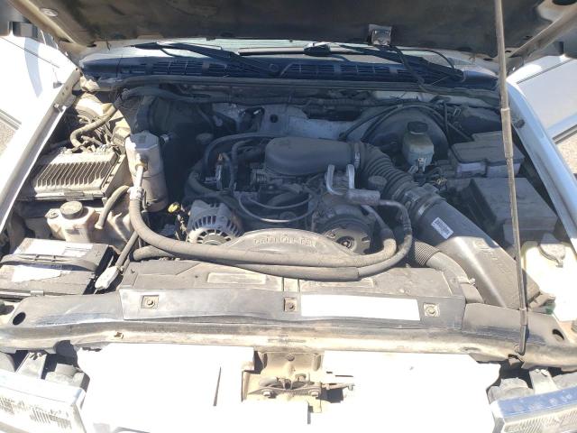 Photo 7 from auction – 2000 CHEVROLET BLAZER with VIN 1GNCS13W7Y2359446