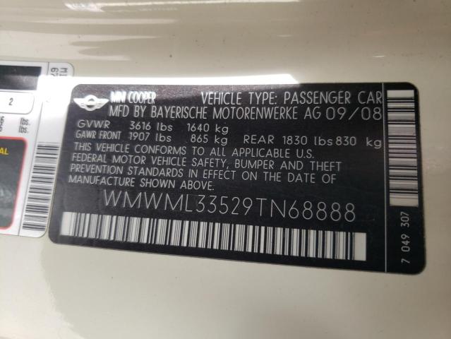Photo 10 from auction – 2009 MINI COOPER CLU with VIN WMWML33529TN68888