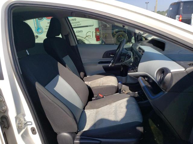 Photo 5 from auction – 2012 TOYOTA PRIUS C with VIN JTDKDTB35C1515161