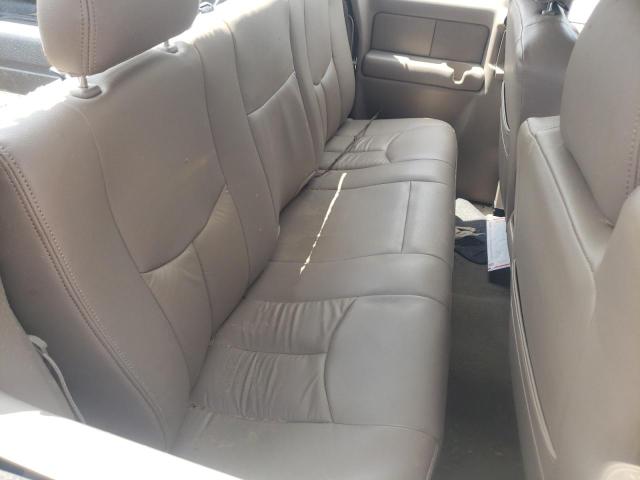 Photo 6 from auction – 2004 CHEVROLET SILVERADO with VIN 2GCEK19T541210185