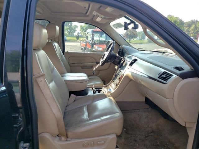 Photo 5 from auction – 2010 CADILLAC ESCALADE L with VIN 1GYUKBEF9AR118141