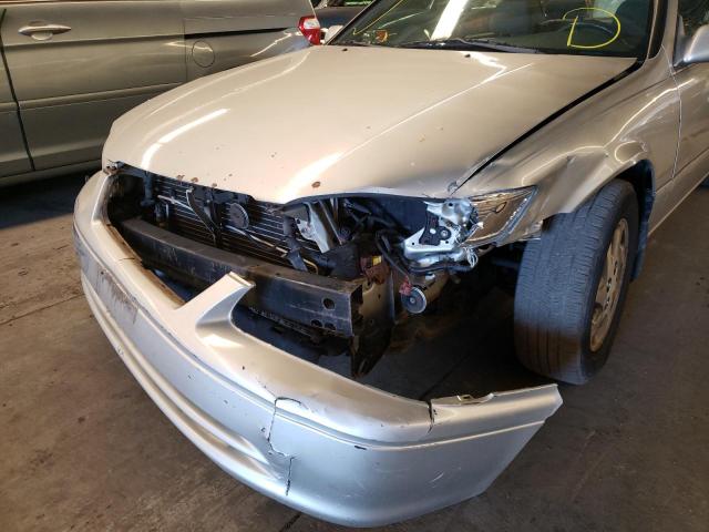 Photo 9 from auction – 2000 TOYOTA CAMRY CE with VIN 4T1BG22K6YU665791