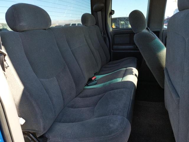 Photo 6 from auction – 2004 CHEVROLET SILVERADO with VIN 2GCEC19T141359786