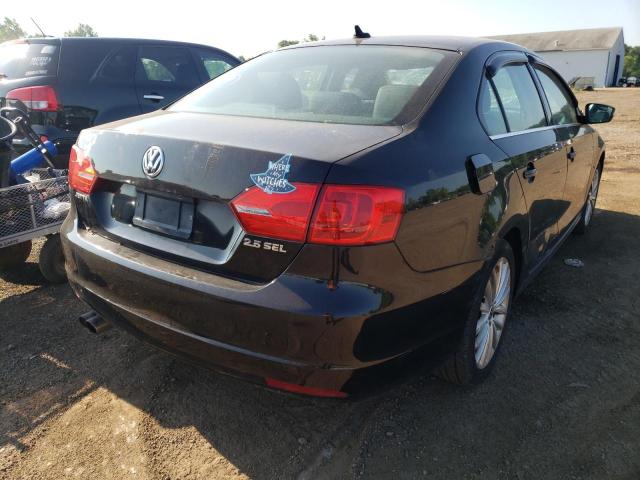 Photo 4 from auction – 2011 VOLKSWAGEN JETTA SEL with VIN 3VWLZ7AJ4BM079298