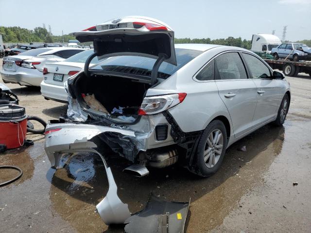 Photo 4 from auction – 2017 HYUNDAI SONATA SE with VIN 5NPE24AF5HH579432