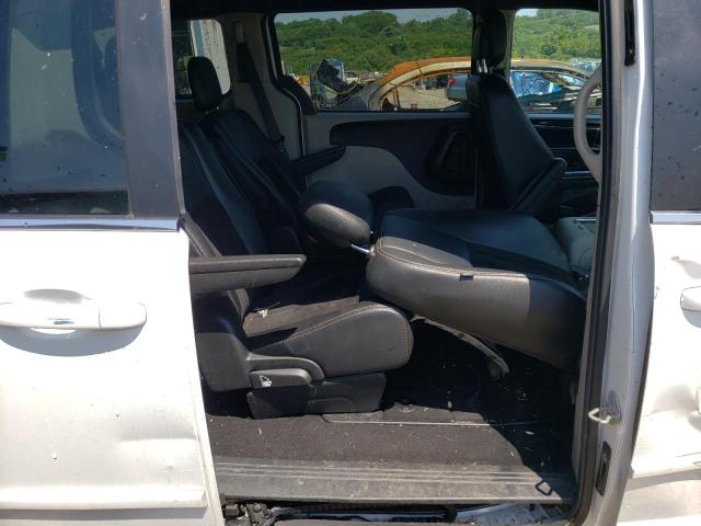 Photo 6 from auction – 2017 DODGE GRAND CARA with VIN 2C4RDGCG0HR800554
