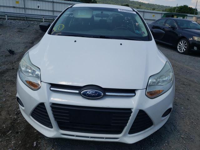 Photo 9 from auction – 2014 FORD FOCUS S with VIN 1FADP3E2XEL393168