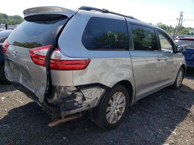 Photo 4 from auction – 2017 TOYOTA SIENNA XLE with VIN 5TDDZ3DC9HS162117