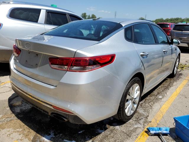 Photo 4 from auction – 2017 KIA OPTIMA LX with VIN 5XXGT4L32HG147093