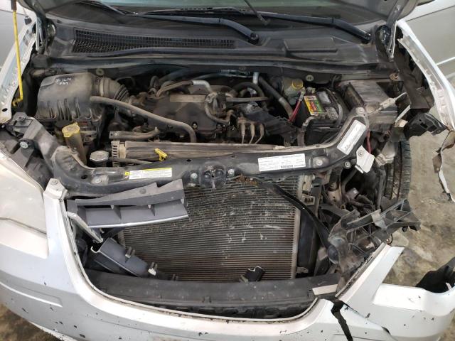 Photo 7 from auction – 2008 CHRYSLER TOWN & COU with VIN 2A8HR54P68R114785