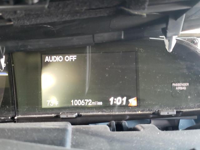Photo 8 from auction – 2014 HONDA CIVIC LX with VIN 19XFB2F51EE261378
