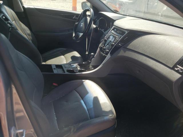 Photo 5 from auction – 2012 HYUNDAI SONATA SE with VIN 5NPEC4AC7CH393841