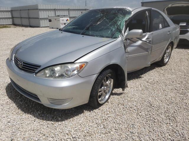 Photo 2 from auction – 2005 TOYOTA CAMRY LE with VIN 4T1BE32K05U057871