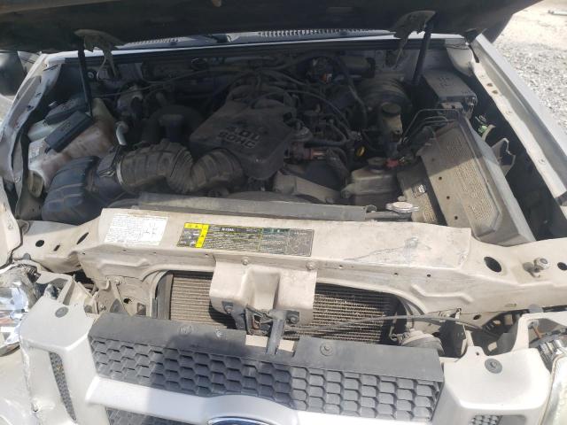 Photo 7 from auction – 2004 FORD EXPLORER S with VIN 1FMZU67K34UA66381