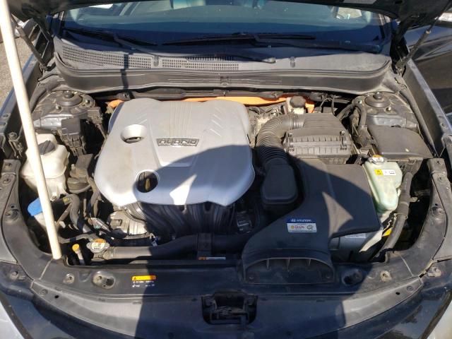 Photo 7 from auction – 2013 HYUNDAI SONATA HYB with VIN KMHEC4A46DA093222