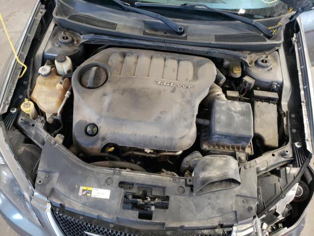 Photo 7 from auction – 2013 CHRYSLER 200 LIMITE with VIN 1C3CCBCG9DN737851