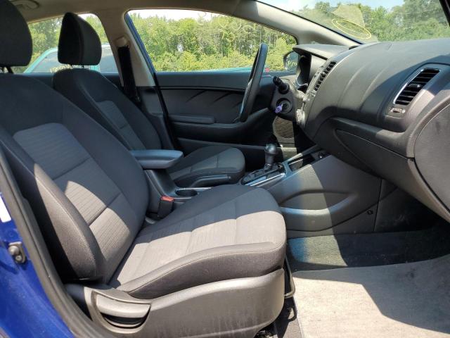 Photo 5 from auction – 2017 KIA FORTE LX with VIN 3KPFL4A7XHE130133
