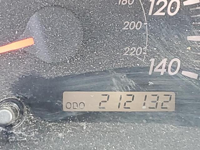 Photo 8 from auction – 2005 TOYOTA CAMRY LE with VIN JTDBF32K850163560