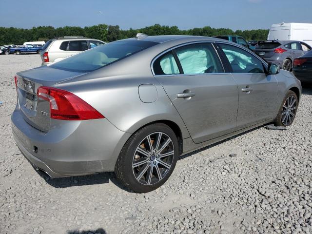 Photo 4 from auction – 2016 VOLVO S60 PREMIE with VIN LYV402FK0GB109271